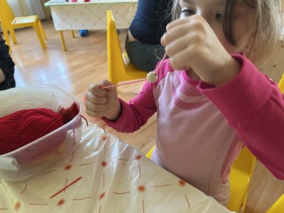 Работилничка за мартенички в група „Слънчице“ - ДГ 59 Елхица - София