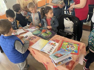 Месец на книгата - ДГ 59 Елхица - София