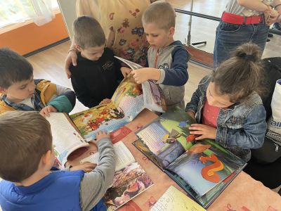 Месец на книгата - ДГ 59 Елхица - София